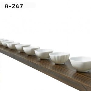 12 porseleinen theekopjes Spin Ceramics