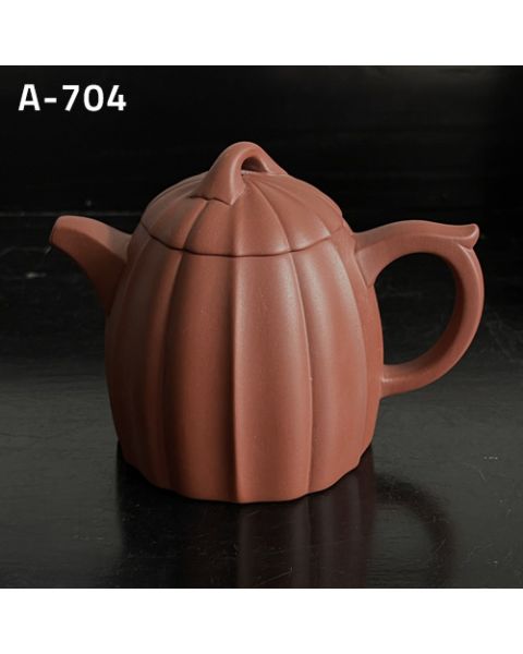 Yixing Zisha Clay red brown teapot 200ml